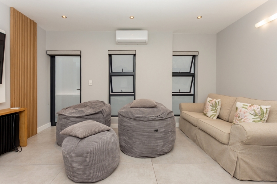 7 Bedroom Property for Sale in Calypso Beach Western Cape